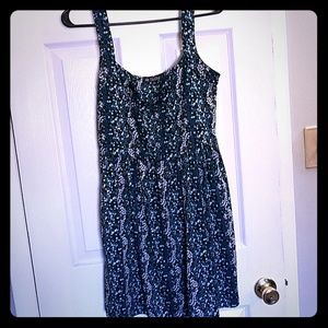 Bebop floral dress, size large, with pockets!!